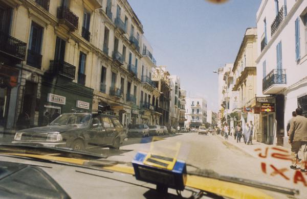 Image 12 - Pèlerinage de <em>Lag ba-Omer</em>, mai 1996, Djerba, Tunisie<br/>Retour à Tunis