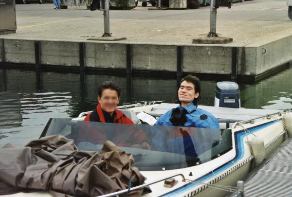 Image 13 - Sortie en bateau avec son père et un ami, bord du lac Léman, Suisse, 2003.